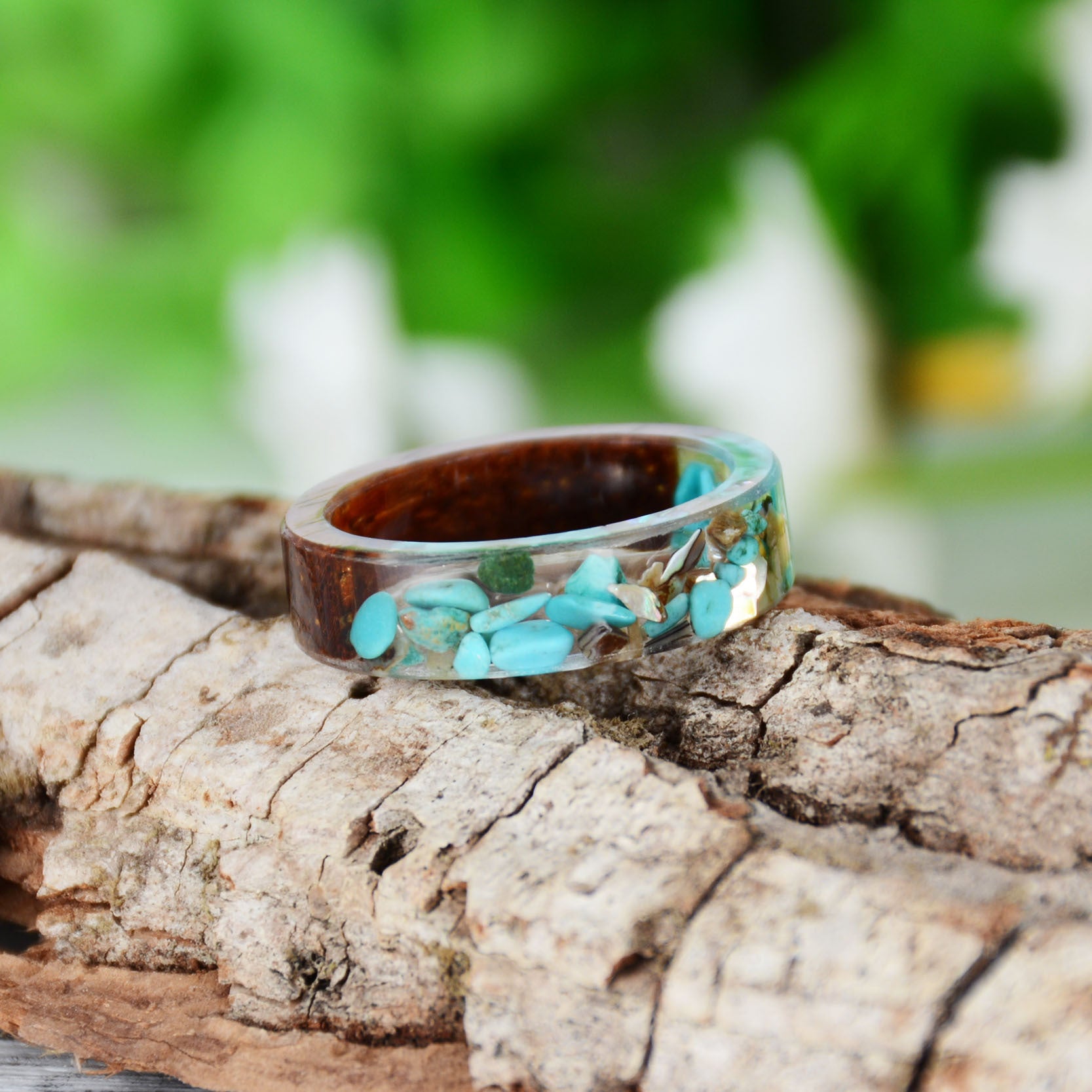 Fashion Handmade Dried Flower Epoxy Wood Resin Ring